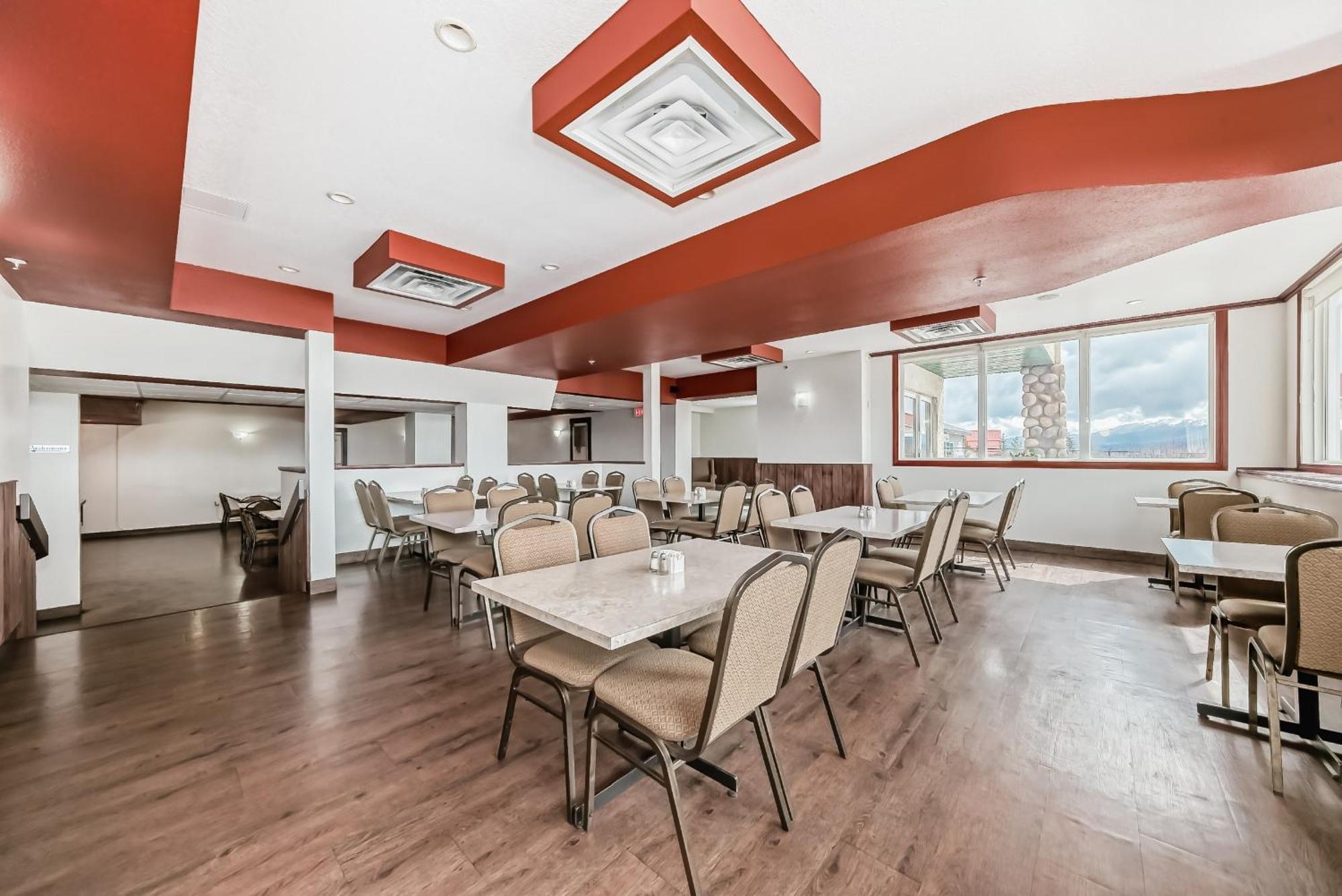 Grande Cache Inn & Suites Dış mekan fotoğraf