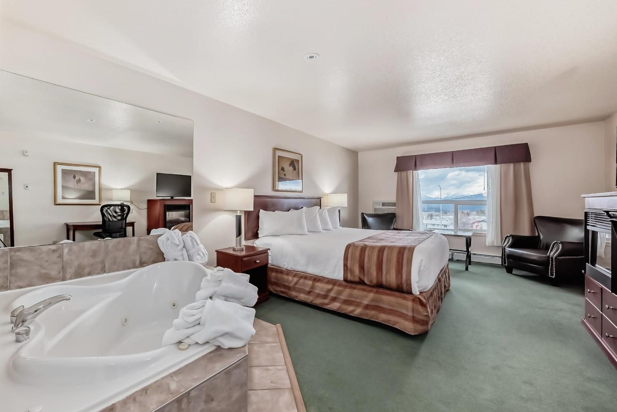 Grande Cache Inn & Suites Dış mekan fotoğraf