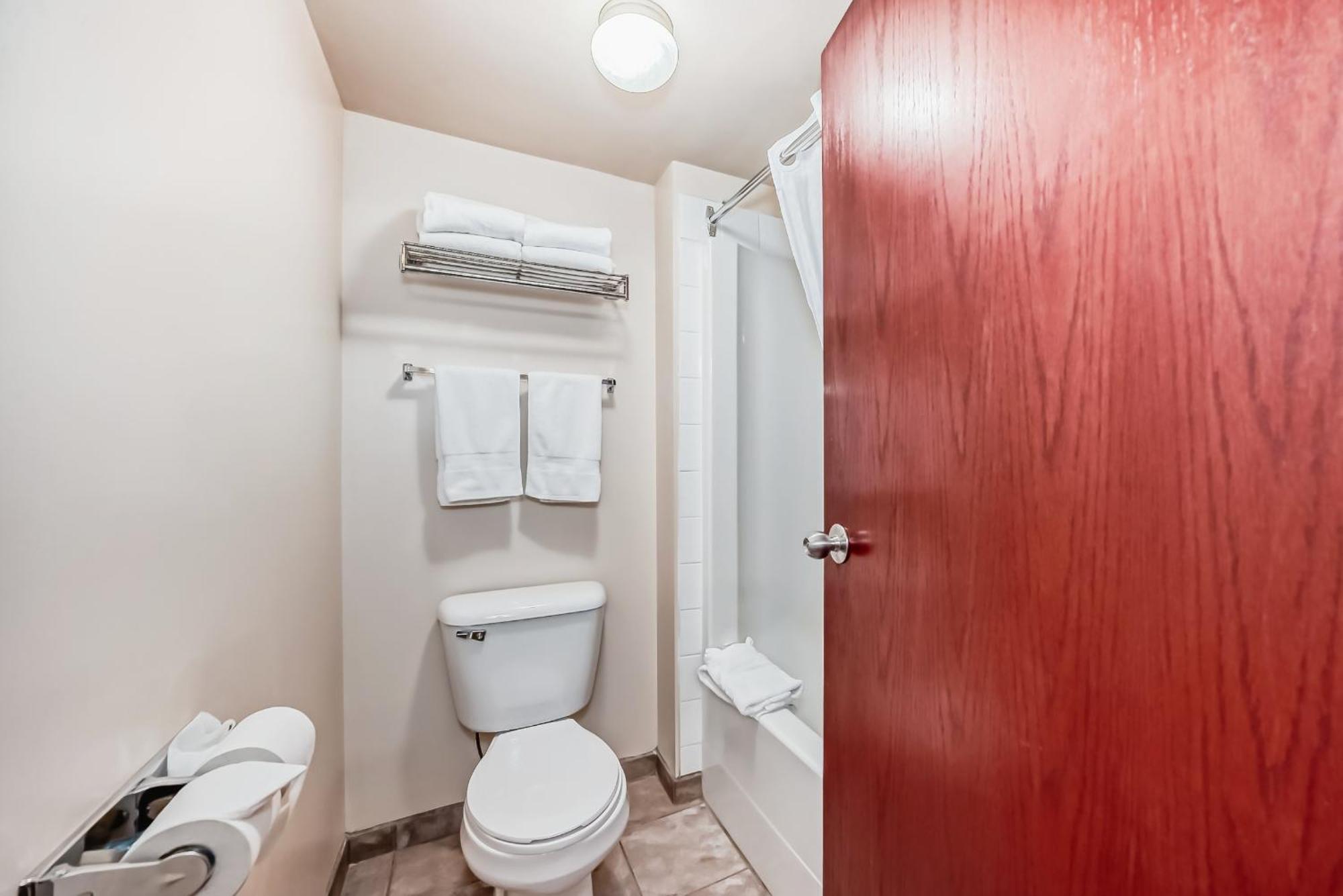 Grande Cache Inn & Suites Dış mekan fotoğraf