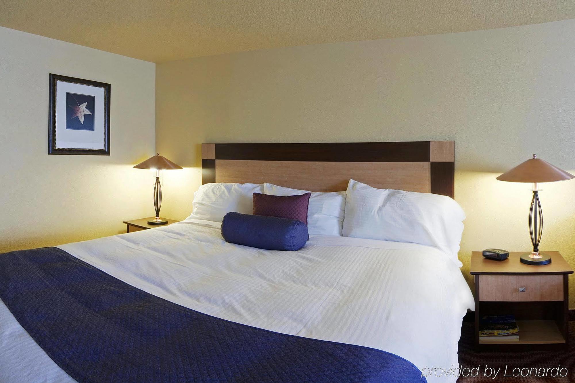 Grande Cache Inn & Suites Oda fotoğraf