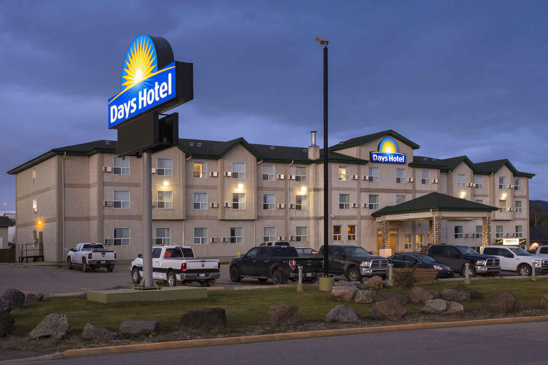 Grande Cache Inn & Suites Dış mekan fotoğraf